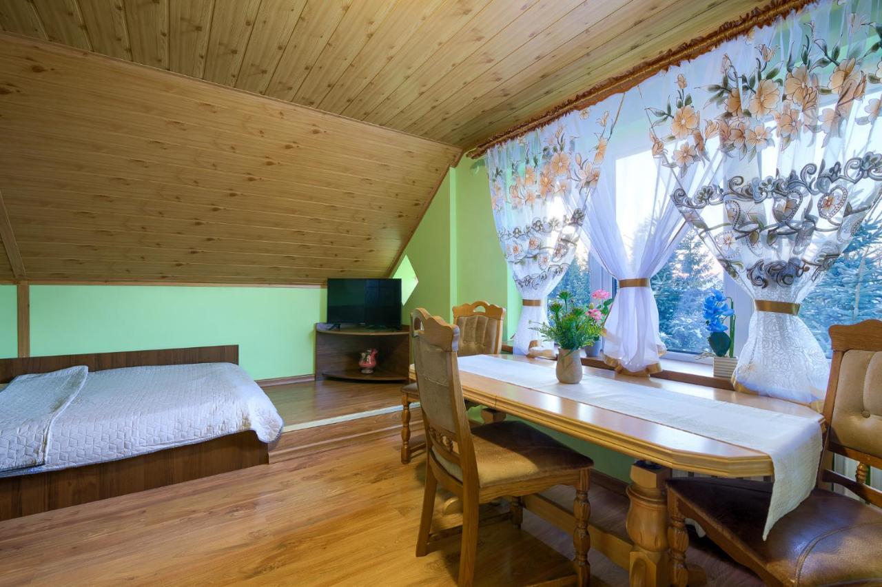 Apartamenty U Romana Тиліч Екстер'єр фото