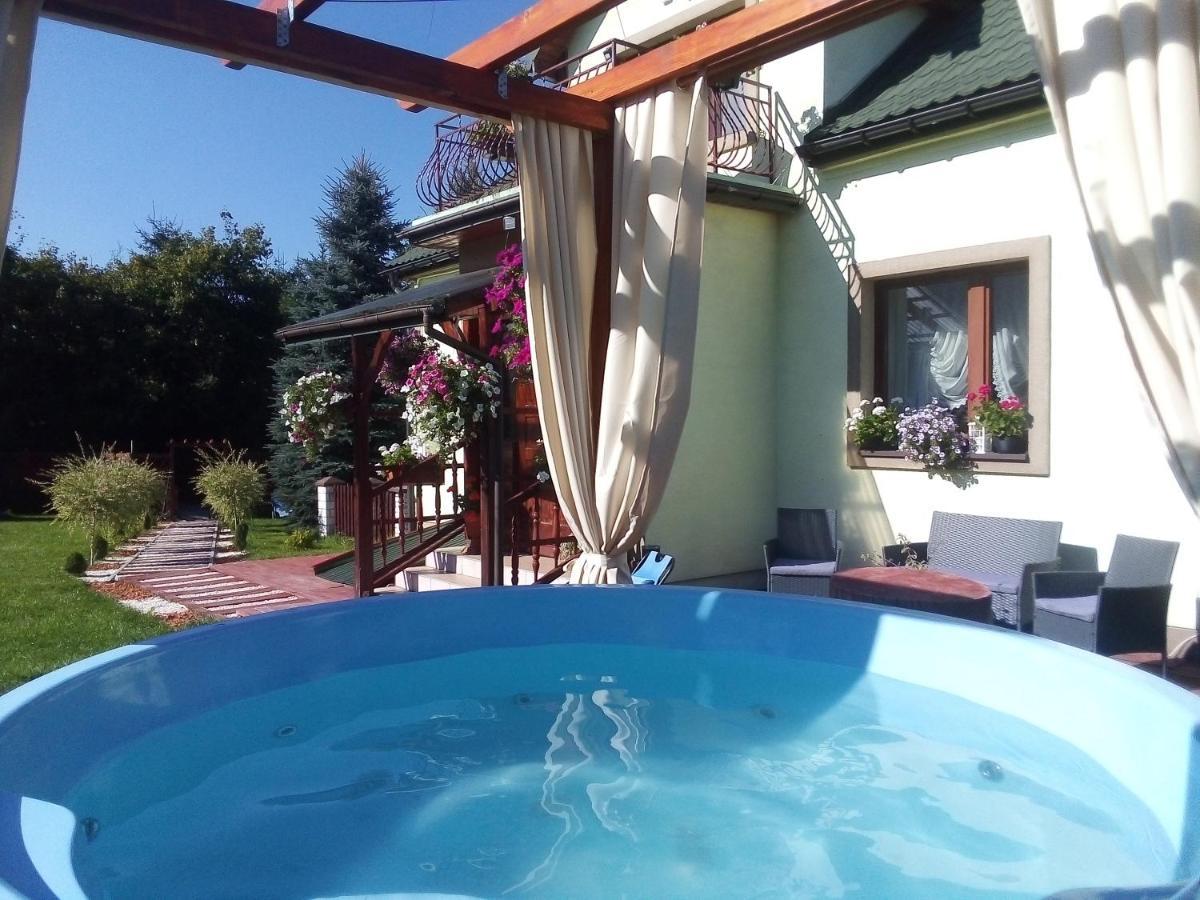 Apartamenty U Romana Тиліч Екстер'єр фото